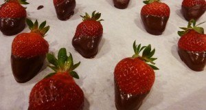 ChocolateDippedStrawberries_opt Chocolate Dipped Strawberries
