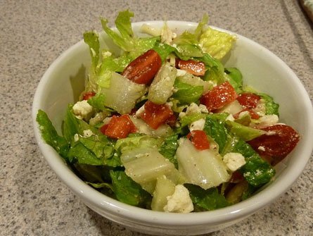 Low-Carb Greek Salad