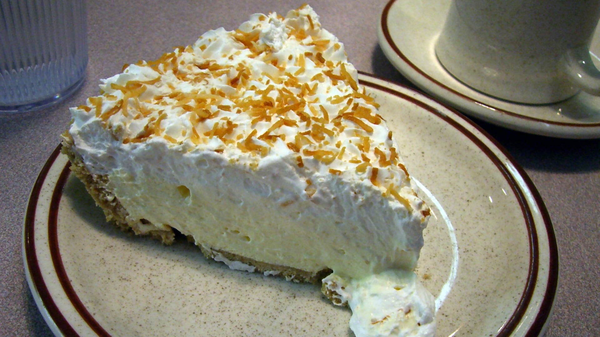 Low-Carb Keto Gluten-Free Coconut Cream Pie Recipe