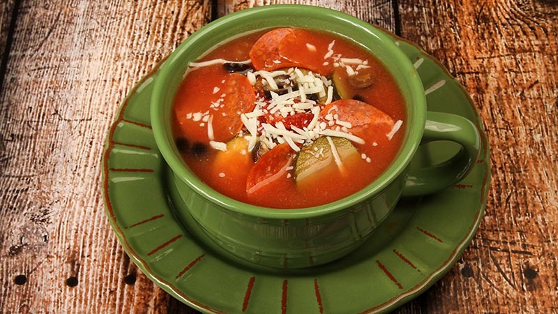 Low-Carb Pepperoni Pizza Soup