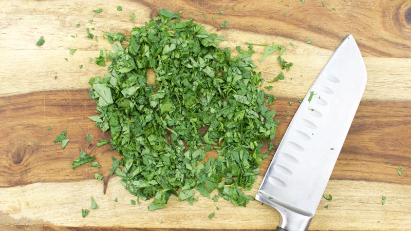 Sautéed Mushrooms With Garlic & Parsley Recipe - 3 tablespoons parsley finely chopped